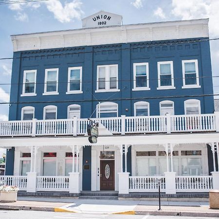 The Union Hotel Everett 외부 사진