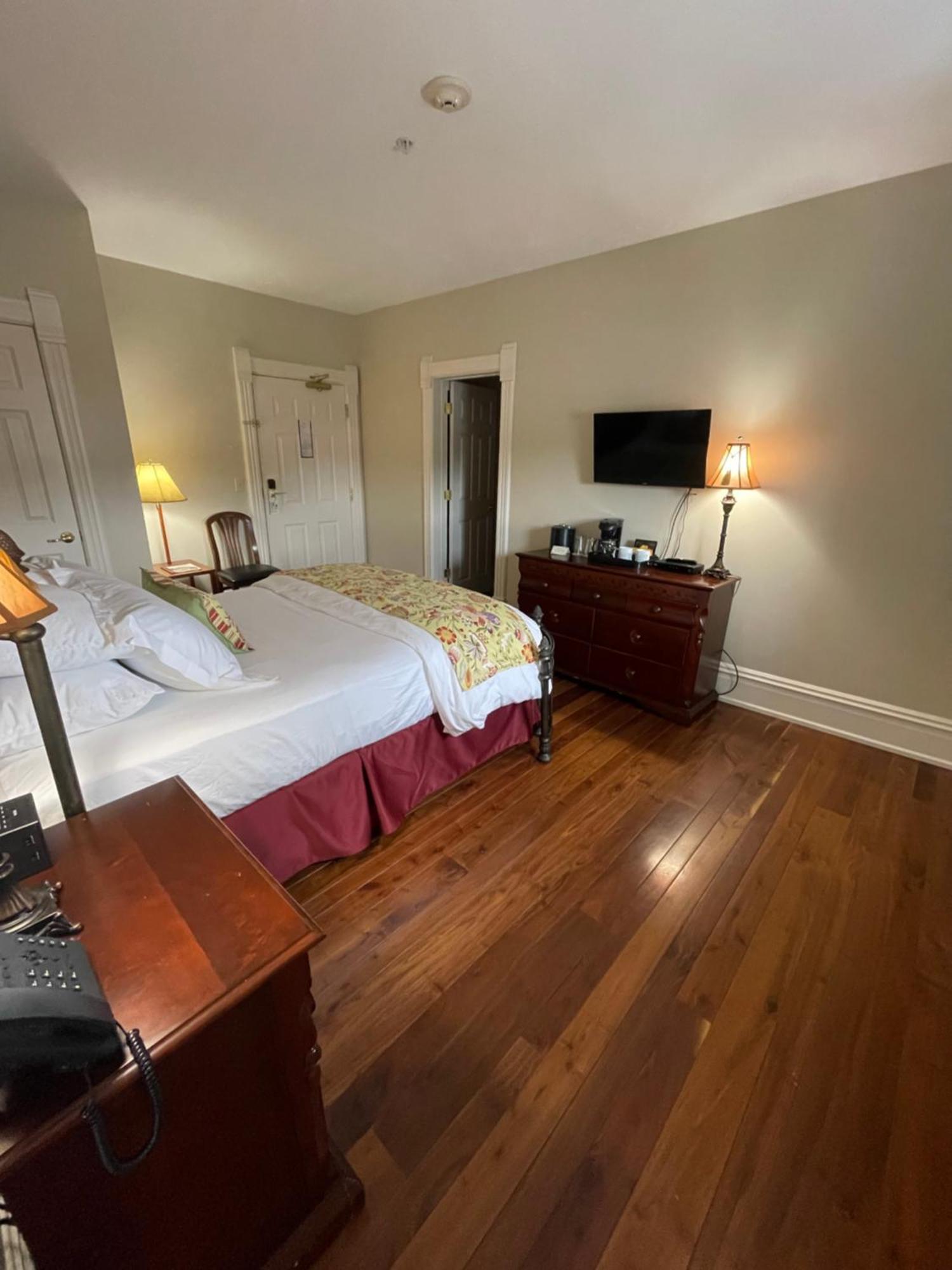 The Union Hotel Everett 외부 사진